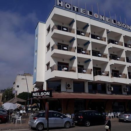 Hôtel Nelson M'dik Buitenkant foto